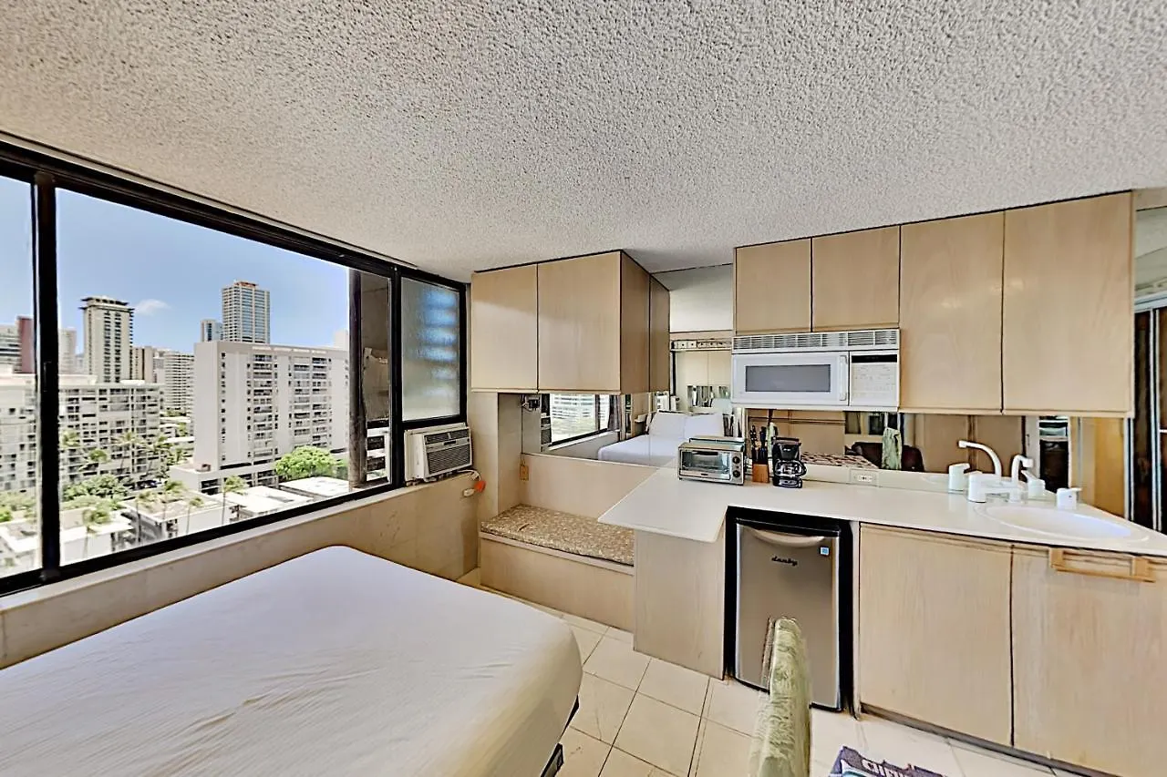 Hawaiian Monarch 1607 Condo Honolulu United States